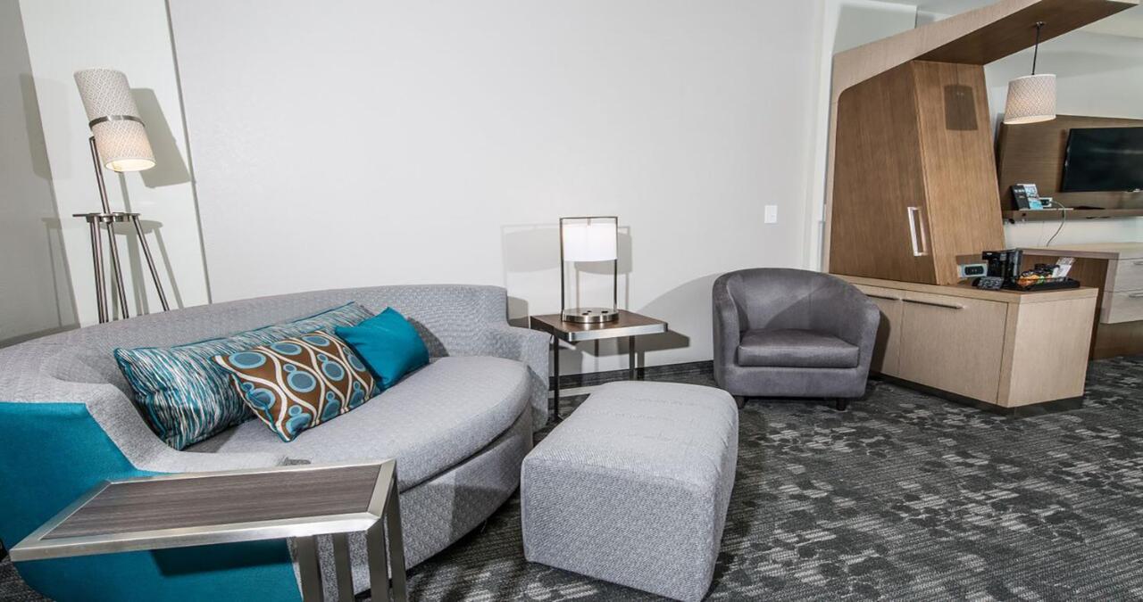 Courtyard By Marriott Columbia Cayce Hotel Exterior foto